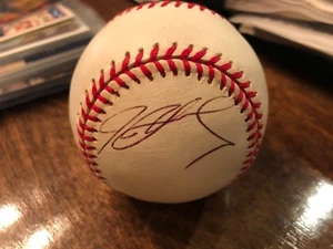 HALL OF FAMER IVAN “PUDGE” RODRIGUEZ AUTOGRAPHED MLB BASEBALL - Picture 1 of 2