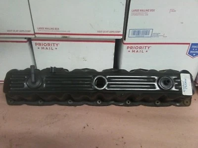 2001 Jeep Grand Cherokee 4.0 Six cylinder head rocker arm valve cover # 53020323 - Imagem 1 de 4