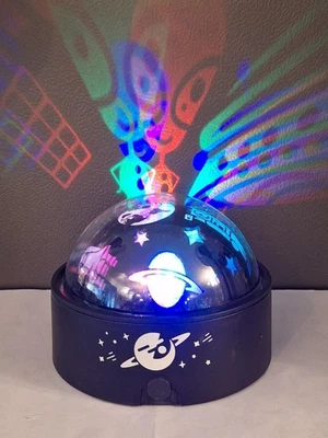 CÚPULA ESPACIAL Sobre la Luna Luces Multicolores Proyector Niños Luz Nocturna Diversión  Foto 1 de 4