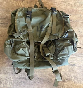 Vtg US Army Combat Field Alice Pack Backpack Green Nylon *No Frame* Rucksack - Picture 1 of 8