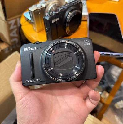 Nikon S9700 Black 16.0MP 30x Optical Zoom 90% New Digital Cam Amazing Shots - Image 1 of 4