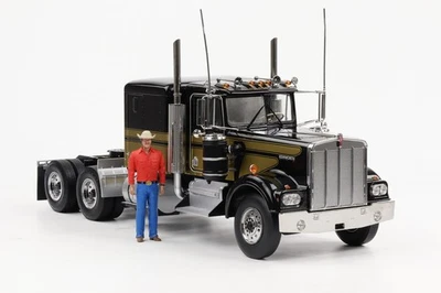 1:18 Kenworth W900 Film Truck 1976 Come Smokey Bandit Con Figura Road Kings - Immagine 1 di 4
