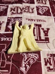 Figura Monstruo Drácula Hei Happiness Express Vintage Vampiros 1992 Años 90 Mini 2" - Imagen 1 de 4