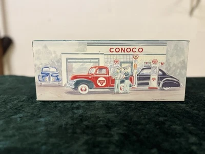 NOS Crown 18tow Conoco 1940 Ford Tow Truck Bank #18 - Image 1 of 4