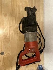Milwaukee 6520-21 120V Sawzall Reciprocating Saw - Picture 1 of 7