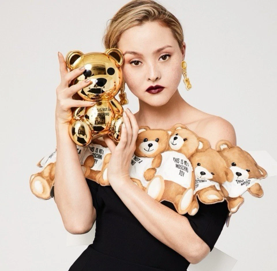 MOSCHINO X SEPHORA: Paleta de sombras de ojos Bear - Edición limitada - ¡Artículo de coleccionista! Foto 1 de 4