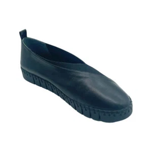 J. Renee Darvina - Bild 1 von 10