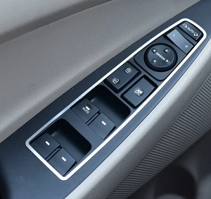PLATTES HYUNDAI TUCSON STYLE PREMIUM COMFORT CLASSIC 4X4 42D 2WD GDU CRDI SPORT - Imagen 1 de 5