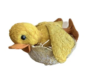 Adorable Vintage Paper Mache Easter Duckling In Eggshell Table Decoration NEW - Picture 1 of 8