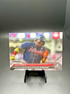 Tarjeta Ronald Acuña Jr 2023 Topps Now 522 *1ª en la historia con 20/40/50 antes del descanso - Imagen 1 de 2