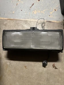 86-88 BUICK SKYLARK HEADLIGHTS 16504657, 16504658 ,54517712 , 54517711 - Picture 1 of 15