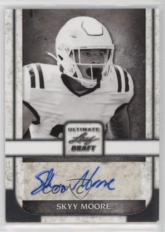 2022 Leaf Ultimate Draft Portrait Black and White Skyy Moore Rookie Auto RC - Image 1 of 2