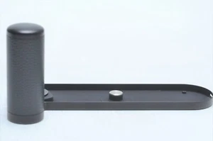 Leica Base Plate Handgrip for M8/M9 - Picture 1 of 3