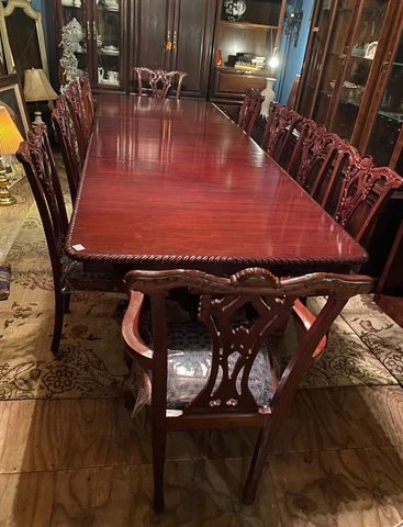 10 Mahogany Chippendale Style Claw Foot Dining Chairs with Table - Set Cover