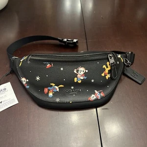 Coach x Disney Holiday Warren Mini Gürteltasche mit Holiday Print Neu CL964 - Bild 1 von 5
