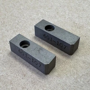LOTE DE 2: TOPE MANCHESTER 601-107 PARA CUCHILLA DE SOPORTE Y RANURA FRONTAL ABRAZADERA - Imagen 1 de 9