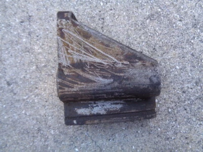 AUDI 4000 1984-1987 1,8 L AC COMPRESOR SOPORTE MONTAJE OEM 84 85 86 87 Foto 1 de 4