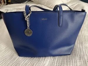 DKNY BLUE TOTE SHOULDER BAG PURSE - Picture 1 of 7