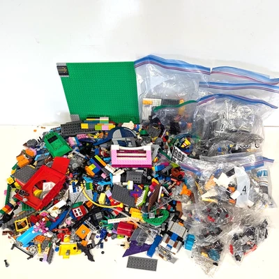 Lote LEGO Vários Conjuntos Blocos Aleatórios e Figuras Star Wars, Criador, etc - 12 lb - Imagem 1 de 4