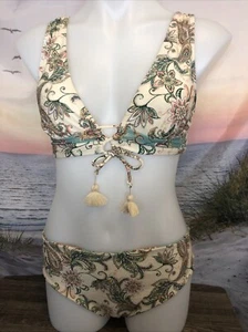 NWT Cupshe Two Piece Swimsuit Size Medium Cream Green Orange Pink Floral - Picture 1 of 5
