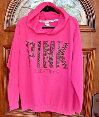 Victoria's Secret ROSA con LEOPARDO Mil novecientos ochenta y seis Sudadera con Capucha S: PEQUEÑA Foto 1 de 4
