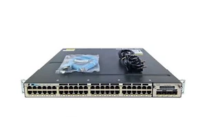 48-portowy przełącznik gigabitowy Cisco WS-C3750X-48T-S C3KX-NM-10G 1 x zasilacz - Zdjęcie 1 z 2