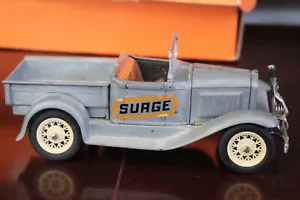 Hubley Metal 1931 Ford Roadster Pick Up Truck Model - Picture 1 of 8
