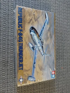 Kit Modelo Tamiya Republic F-84G Thunderjet 61060 Escala 1/48 USAF Militar - Imagen 1 de 10
