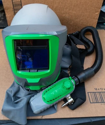 Conjunto de casco respirador RPB Z-Link 16-015-23 con capa de hombro Tychem SL Foto 1 de 4