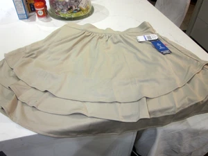 Nautica School Uniform Skinny Stretch Bermuda Khaki Shorts Girls Size 18.5 NWT - Picture 1 of 5