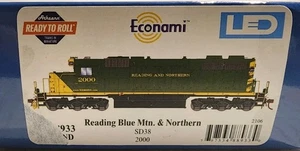 Athearn HO Scale SD38 Diesel Reading Blue Mtn. & Northern #2000 DCC Sound - Picture 1 of 3