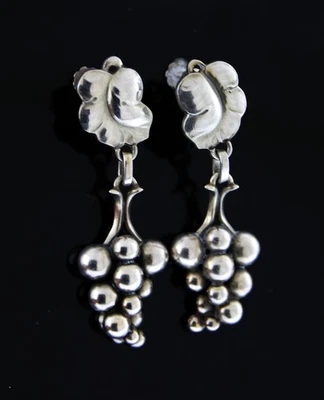 Brincos Georg Jensen Harald Nielsen Dinamarca 40 prata esterlina uvas luar - Imagem 1 de 4