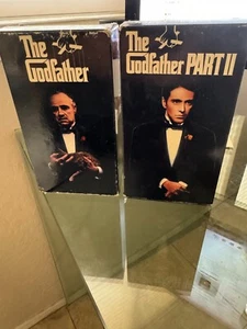 VHS Lot of 2 Godfather Movies - The Original & Part II - w/free ship - Picture 1 of 11