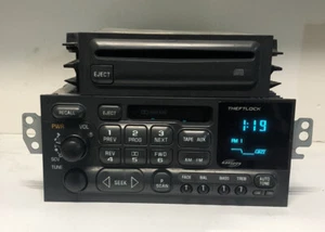 ✅95-00 Chevy DELCO AM FM CD PLAYER CARS/SEDANS/S10 16232131 FULL-LIGHTED - Picture 1 of 3