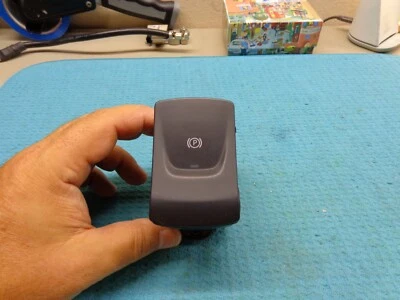 INTERRUPTOR DE FRENO DE ESTACIONAMIENTO ELECTRÓNICO NISSAN LEAF 11 12 Foto 1 de 4