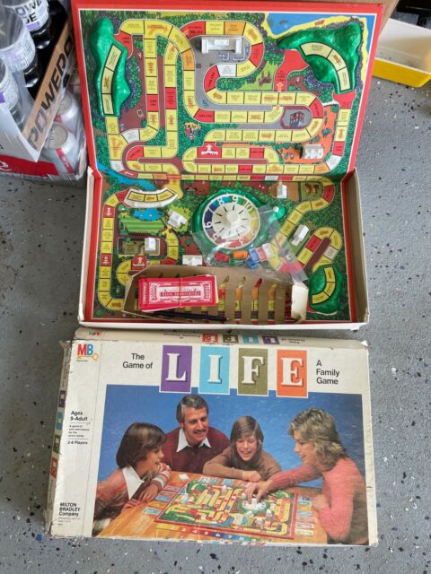 2002 Game of Life Board Game by Milton Bradley Complete Great Cond FREE SHIP