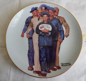 "PAKET VON ZU HAUSE" TELLER ROCKWELL'S AMERICAN HEROES NORMAN ROCKWELL - Bild 1 von 3