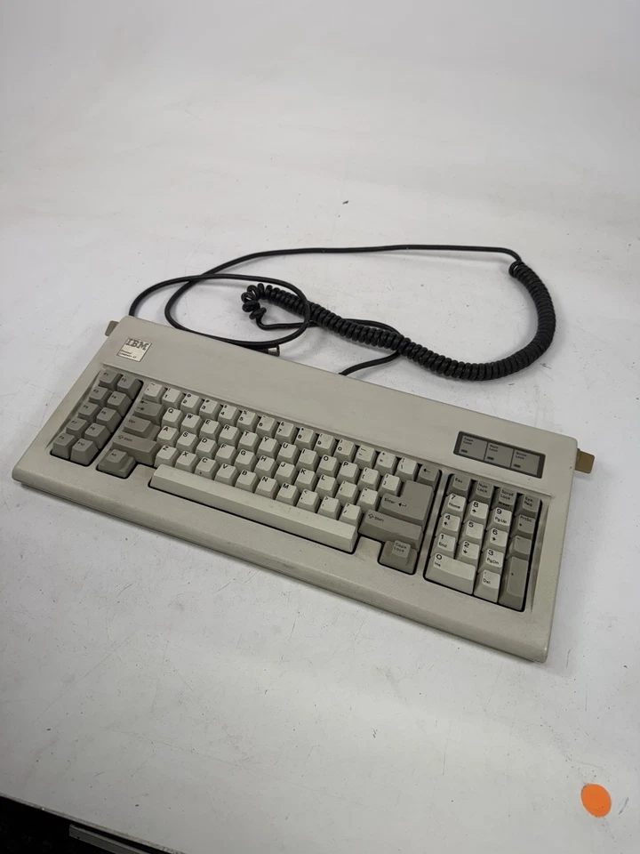 Teclado IBM Modelo F AT para computadoras IBM 5170, 5162 y AT RARO probado Foto 1 de 4