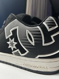 DC Shoes Men's Court Graffik Sneaker Shoes Black/Gray Size 12 - Picture 1 of 7