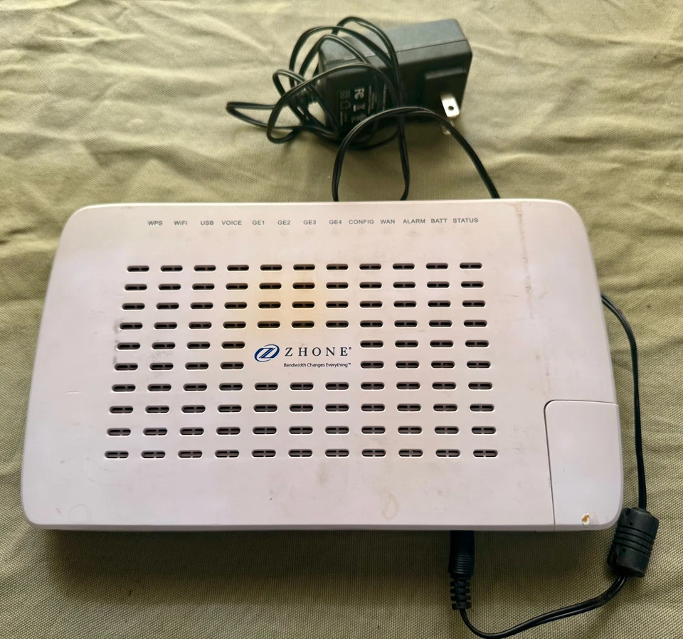 Zhone ZNID-GPON-2426-NA GPON ONT **FREE SHIPPING** - Image 1 of 4