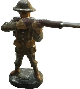 VINTAGE ELASTOLIN DOUGH BOY SOLDIER FIGURE WITH RIFLE MADE IN GERMANY - Picture 1 of 9