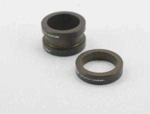 Coppia distanziali ruota anteriori alleggeriti per Ducati - Picture 1 of 1