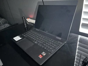 Hp Envy x360 2-In-1 Ryzen 7 Convertible Black Laptop Windows 11 And Charger - Picture 1 of 10