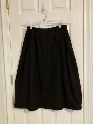 Falda negra TravelSmith para mujer, talla 18p, dobladillo 31”, botón delantero Foto 1 de 4