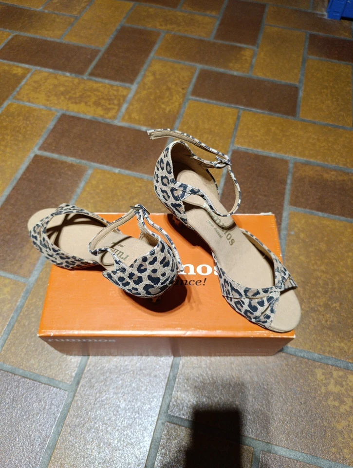 Rummos Tanzschuh Sandale R385 - Twine Velourleder  Gr 37.5 - Bild 1 von 4