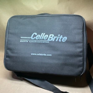 Celle Brite UME 36 Pro Mobile Data Transfer Kit with Bag, Power and Cables - Photo 1 sur 8