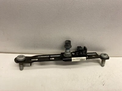 CHRYSLER 200 2015-2017 cinturón de seguridad delantero izquierdo o derecho ajustador de altura OEM Foto 1 de 4