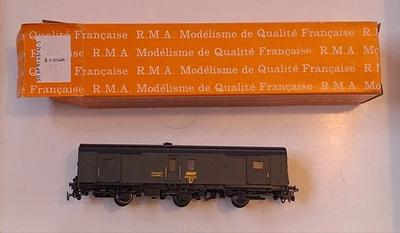 Fourgon Dd² métallisé Sud-Est à 3 essieux ép. IV RMA HO Avec Feux Rouges - Photo 1/4