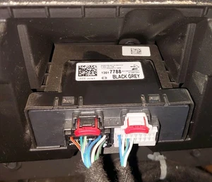 2018 Chevrolet Malibu Parking Assist Control Module OEM 13517788 - Foto 1 di 5