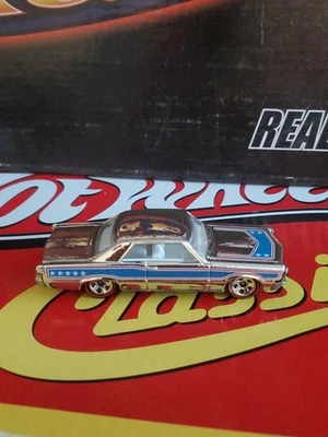 Hot Wheels 2008 Target Super Chromes 10 Car Tin Set Exclusive '65 Pontiac GTO - Image 1 of 4